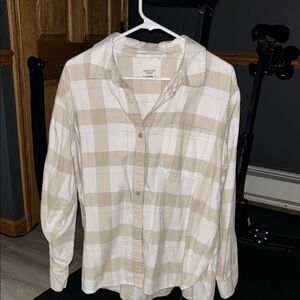 American Eagle Outfitters Beige and White Plaid Shirt